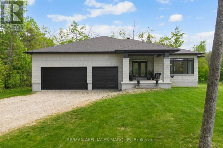 147 GOLF CLUB ROAD, Rideau Lakes, Ontario K7A4S5