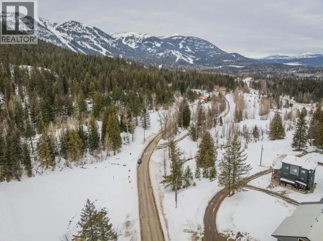 3923 OLD RED MOUNTAIN Road, Rossland, British Columbia V0G1Y0