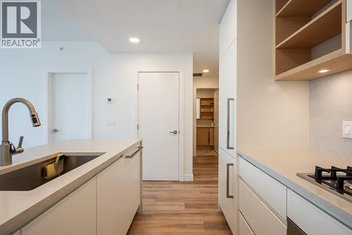 2101 4433 ALASKA STREET, Burnaby, British Columbia V5C5T3
