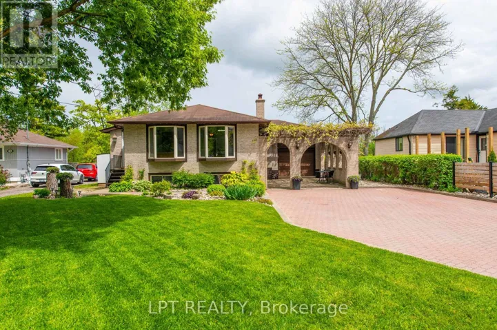 233 SAND ROAD, East Gwillimbury (Holland Landing), Ontario L9N1K1