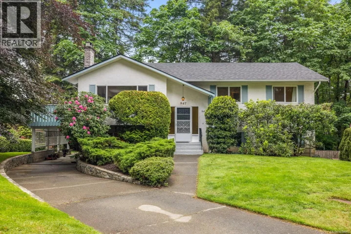 947 Peggy Anne Cres, Central Saanich, British Columbia V8M1E5