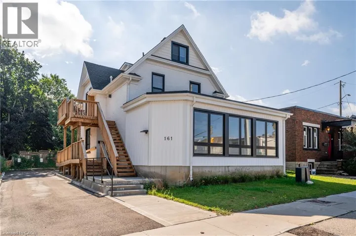 161 VICTORIA Street S, Kitchener, Ontario N2G2B7