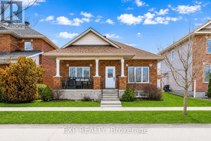 1496 QUEENSDALE AVENUE, Ottawa, Ontario K1T4G3