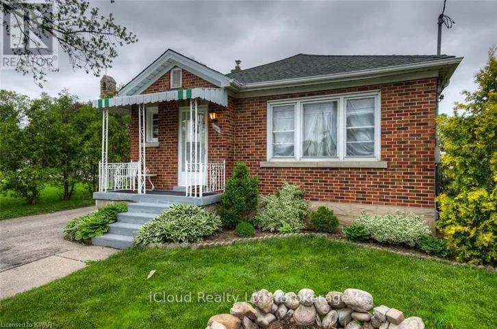 444 STIRLING AVENUE S, Kitchener, Ontario N2M3J1