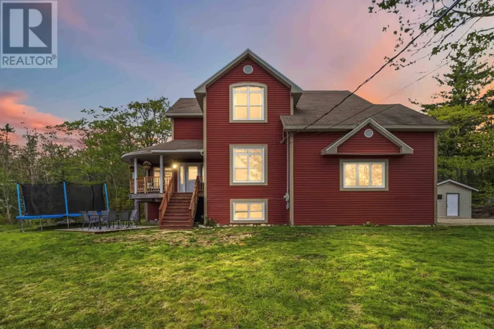 100 Clayton Drive, Hubbards, Nova Scotia B0J1T0