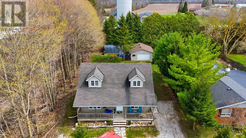 25 JOHN STREET W, Minto, Ontario N0G1M0