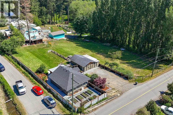 2817 Crozier Rd, Chemainus, British Columbia V0R1K5
