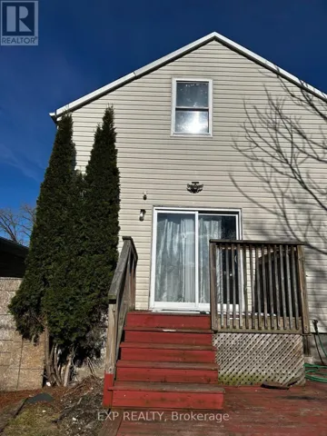 121 BOULLEE STREET, London East (East C), Ontario N5Y1T8