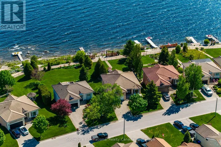 325 ABERDEEN BOULEVARD, Midland, Ontario L4R5M9