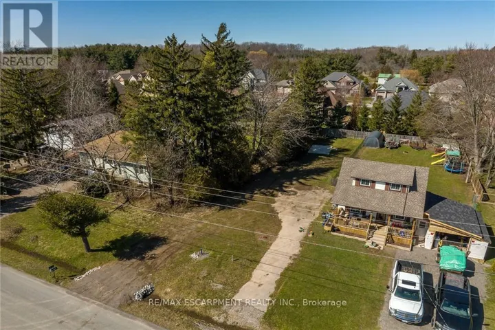 815 FOSS ROAD, Pelham (Fenwick), Ontario L0S1C0