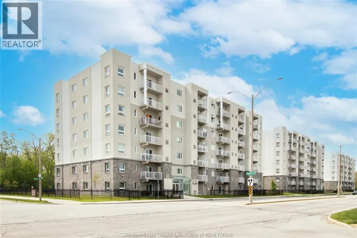 1675 BANWELL Unit# 307, Windsor, Ontario N8P0G6
