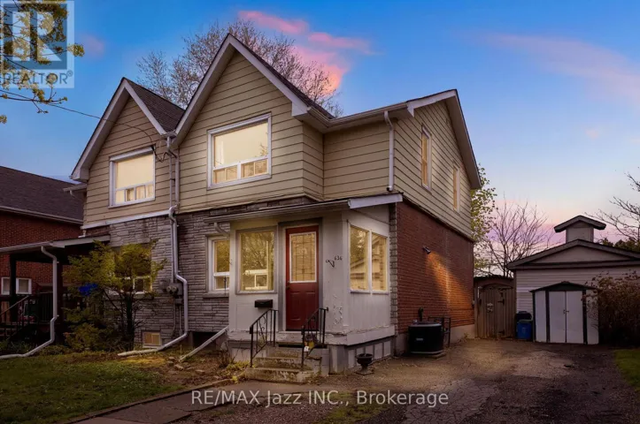636 CARNEGIE AVENUE, Oshawa (O'Neill), Ontario L1G4R3