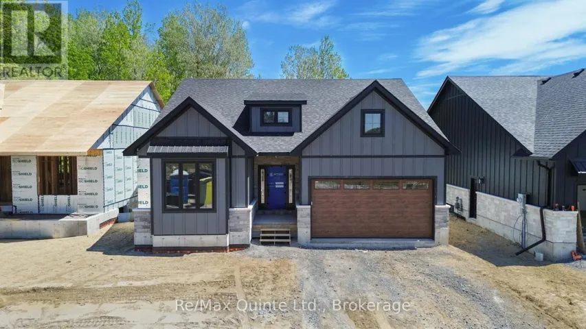 12 DEERVIEW DRIVE, Quinte West (Murray Ward), Ontario K8V0L8