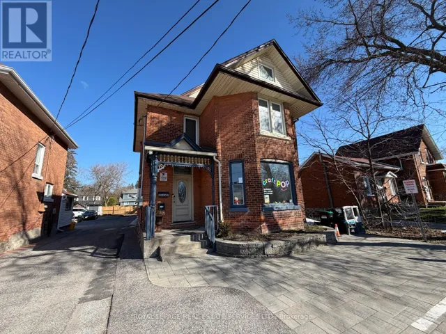 UPPER LEVEL - 100 ESSA ROAD, Barrie (Allandale Centre), Ontario L4N3K7