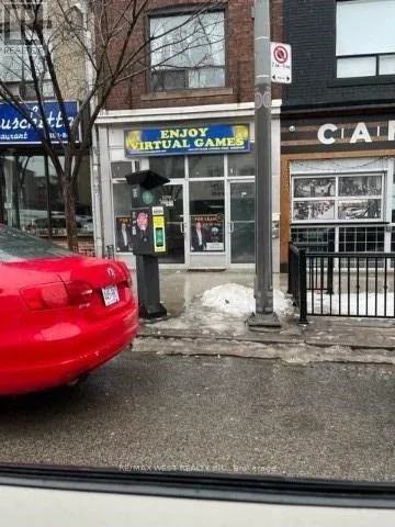 1319 ST. CLAIR AVENUE W, Toronto (Corso Italia-Davenport), Ontario M6E1C2
