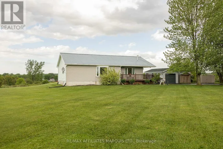 16825 COUNTY RD 15 ROAD, North Stormont, Ontario K0C1W0