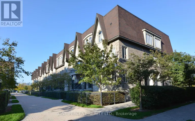 201 - 320 JOHN STREET, Markham (Aileen-Willowbrook), Ontario L3T0B1