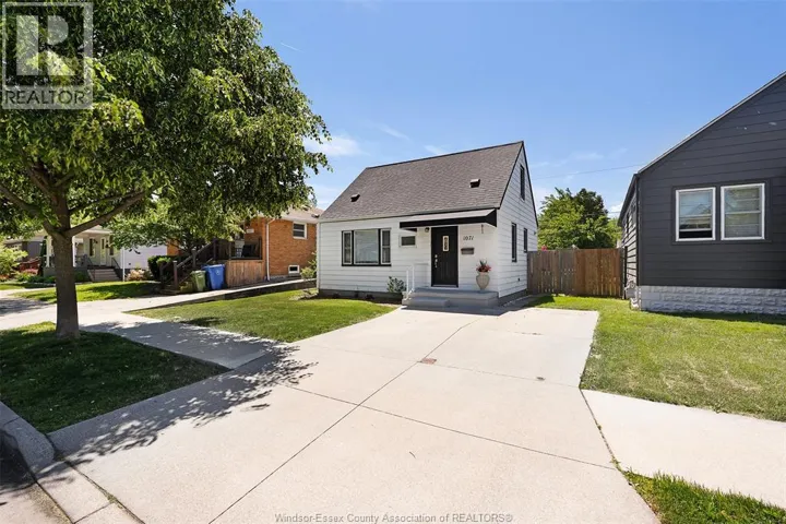 1071 Fairview BOULEVARD, Windsor, Ontario N8S3E6