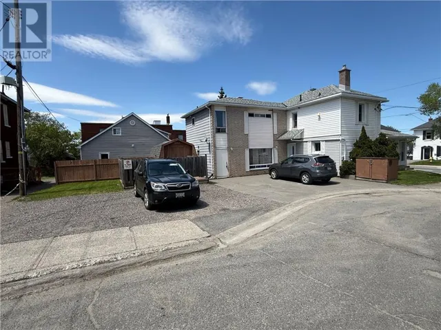 1 Whittaker, Sudbury, Ontario P3C3W8