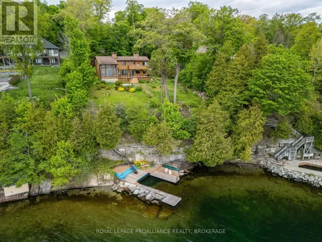 20 RIVERSIDE DRIVE, Kingston (Kingston East (Incl CFB Kingston)), Ontario K7L4V1
