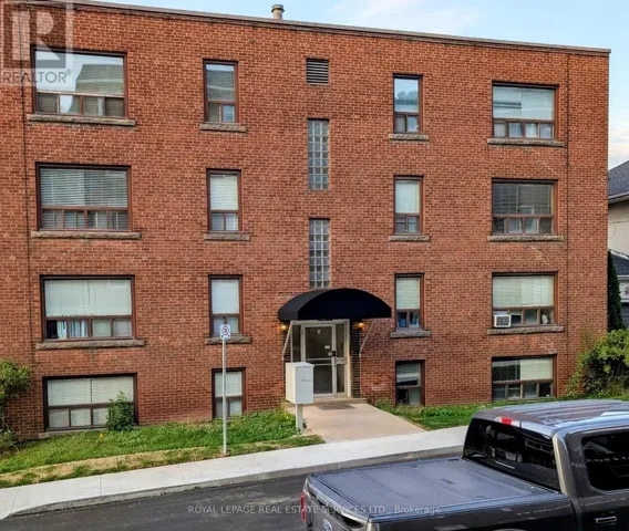 10 ROCKWOOD PLACE, Hamilton (Durand), Ontario L8N2G2