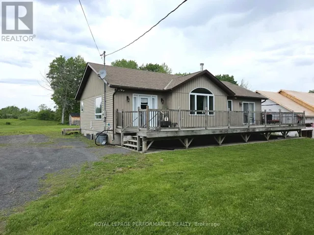 2931 MCNAIRN DRIVE, Cornwall, Ontario K0C1P0