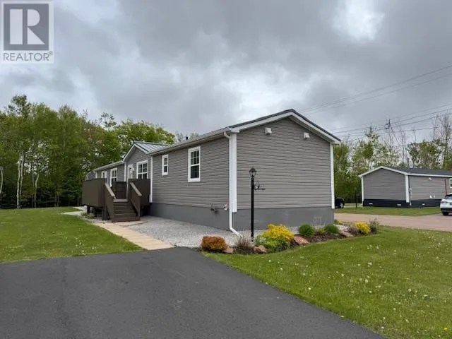 73 HINTON Street, Summerside, Prince Edward Island C1N0K8