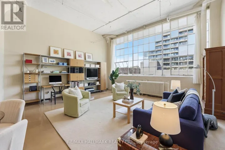 203 - 245 CARLAW AVENUE, Toronto (South Riverdale), Ontario M4M2S6