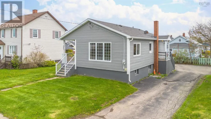 399 York Street Street, Glace Bay, Nova Scotia B1A2N1
