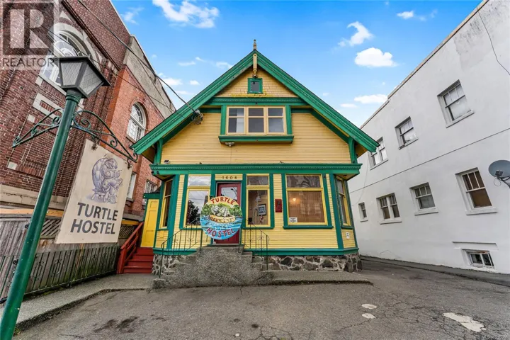 1608 Quadra St, Victoria, British Columbia V8W2L4