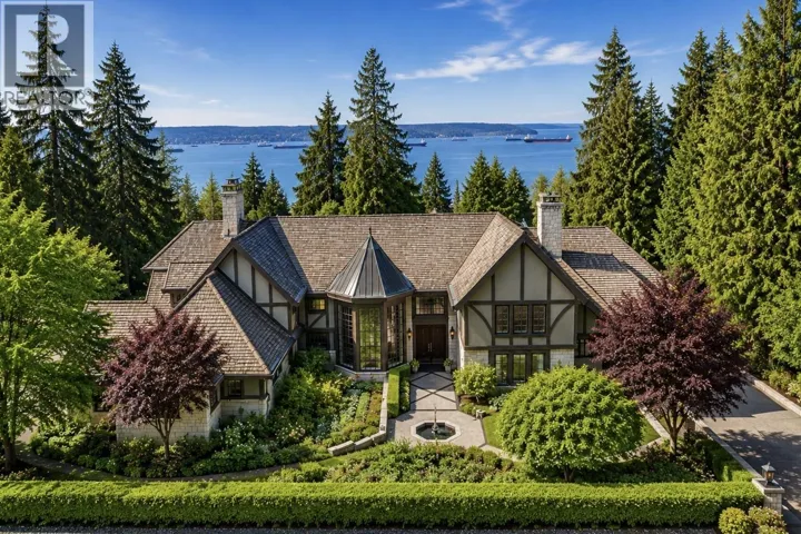 2980 PALMERSTON AVENUE, West Vancouver, British Columbia V7V2X3