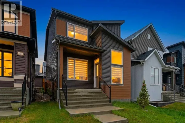 184 Rowmont Boulevard NW, Calgary, Alberta T3L0H3
