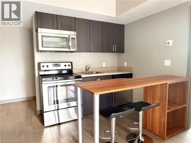 321 SPRUCE Street Unit# 302, Waterloo, Ontario N2L3M6