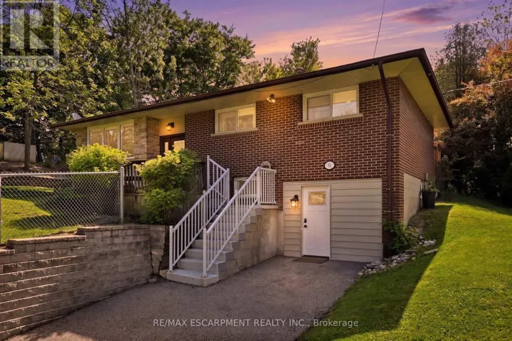 52 GRAND AVENUE, Haldimand, Ontario N3W2J5