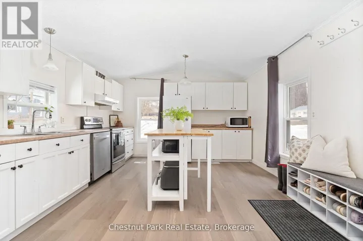 21 MOUNT VERNON TRAIL, Huntsville (Chaffey), Ontario P1H1E3