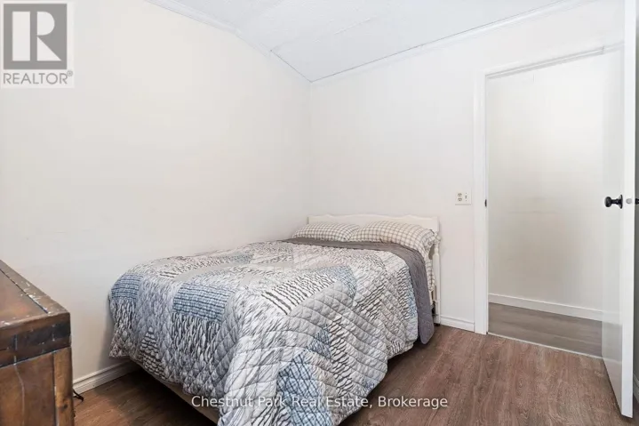 780