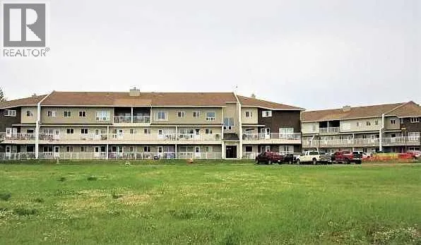 301, 201 12 Avenue SW, Slave Lake, Alberta T0G2A4