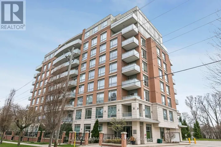 17 RUDDINGTON DRIVE, Toronto (Bayview Woods-Steeles), Ontario M2K0A8