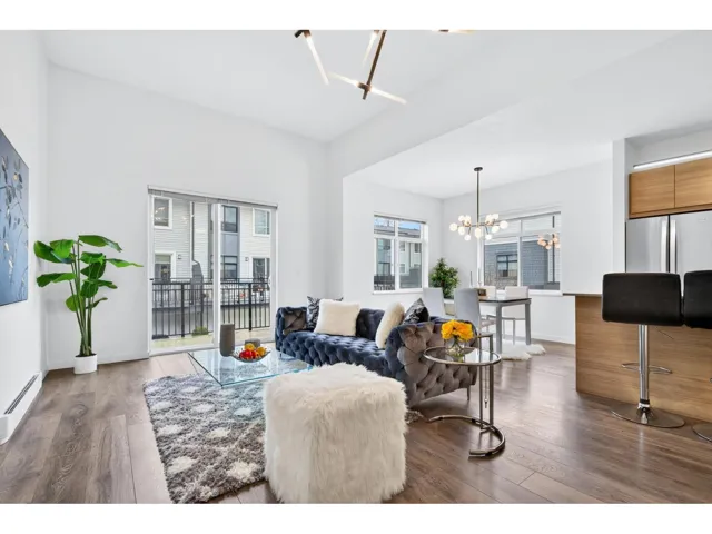 1405 18505 LAURENSEN PLACE, Surrey, British Columbia V4N6R7