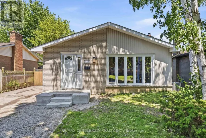 132 TOULON CRESCENT, London East (East I), Ontario N5V1J5