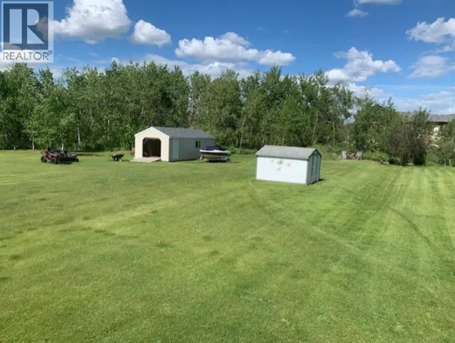 11801 78 Street, Peace River, Alberta T8S1Y6