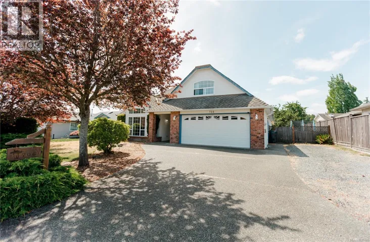 706 Ironwood Ave, Parksville, British Columbia V9P2S2