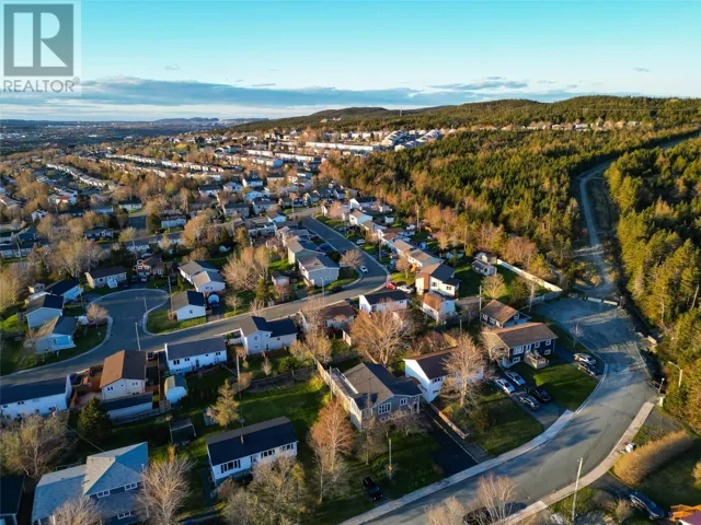 27 Griffins Lane, St. John's, Newfoundland & Labrador A1G1M4