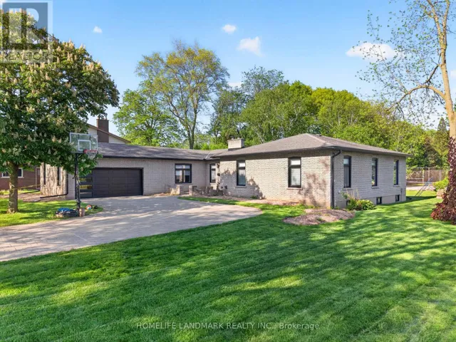 7123 MCMILLAN DRIVE, Niagara Falls (Dorchester), Ontario L2G2N1