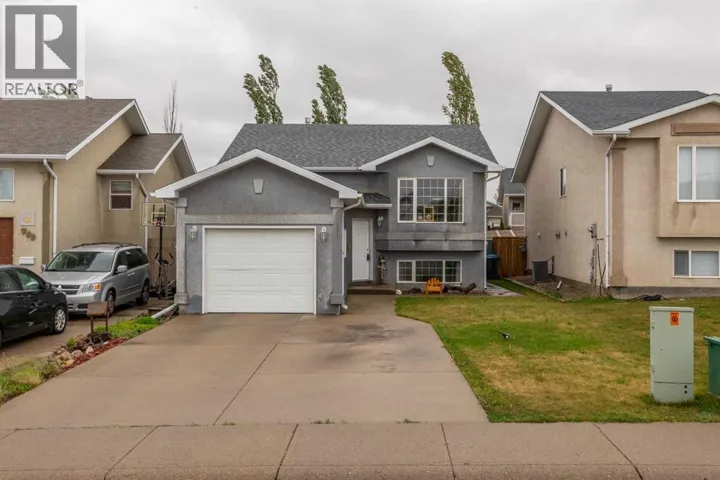 781 Red Crow Boulevard W, Lethbridge, Alberta T1K7M4