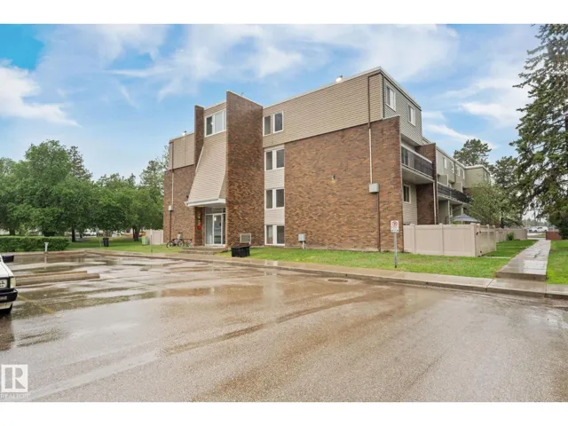 #202 7815 159 ST NW, Edmonton, Alberta T5R2E1