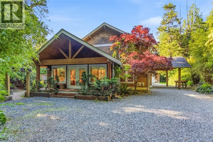 1177 Lynn Rd, Tofino, British Columbia V0R2Z0