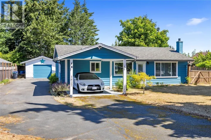 1527 Dalmatian Dr, Parksville, British Columbia V9P1Y8