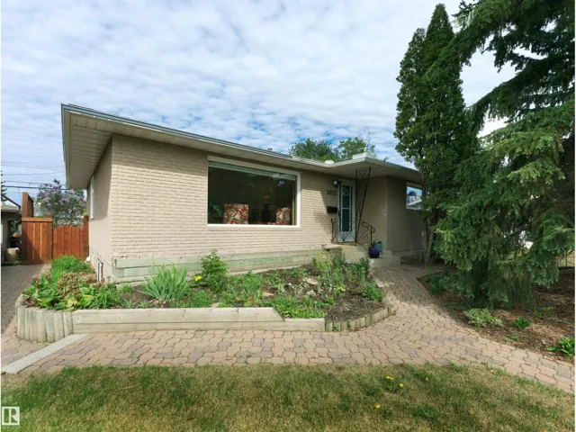 5832 114A ST NW, Edmonton, Alberta T6H3N1