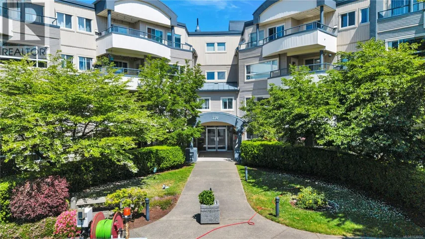 204 770 Poplar St, Nanaimo, British Columbia V9S2H6